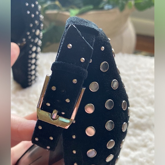 Dolce Vita Black hendrix studded suede Heels sz 8 - Picture 9 of 9